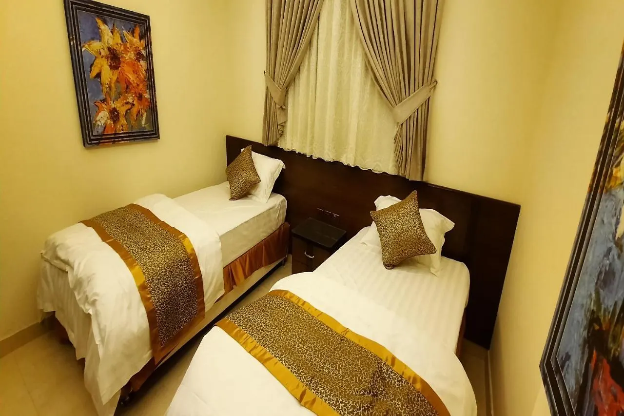 Capital O 549 The Blue Rose Hotel Cidde