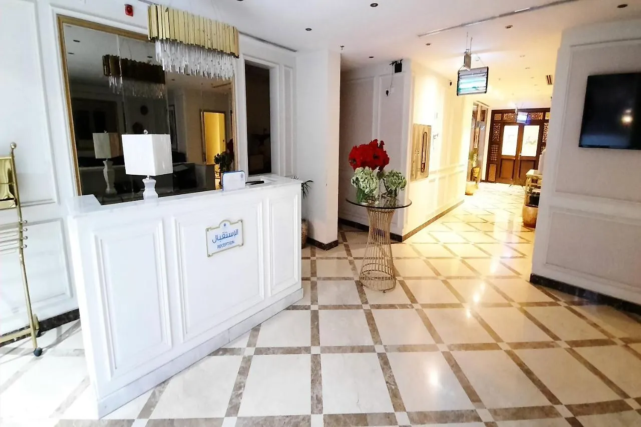 Capital O 549 The Blue Rose Hotel Cidde